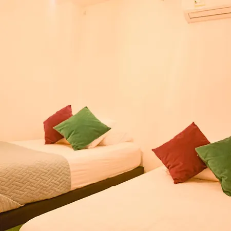 Apartamento Casa Acogedora Con Piscina - House Rouse 14