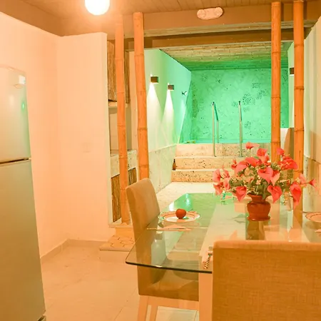 Apartamento Casa Acogedora Con Piscina - House Rouse 14 *